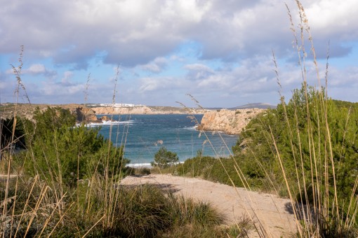 Solar en Arenal den Castell Playa